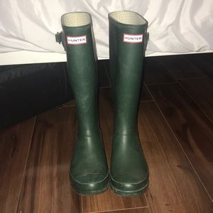 HUNTER Green Tall Boots
